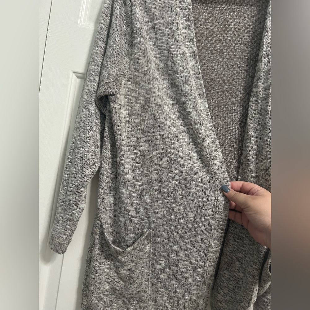 3 Cardigans - image 5